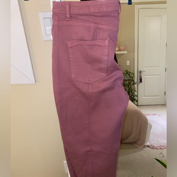Pink Balloon Jeans - Picture 3 of 5